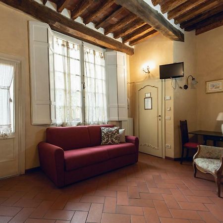 La Tosca Rooms Лукка Екстер'єр фото