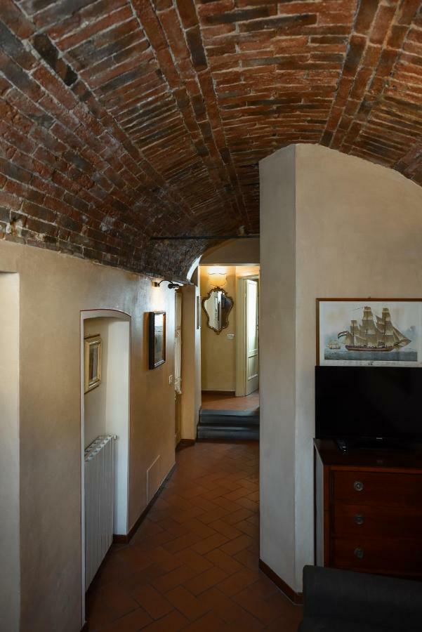 La Tosca Rooms Лукка Екстер'єр фото