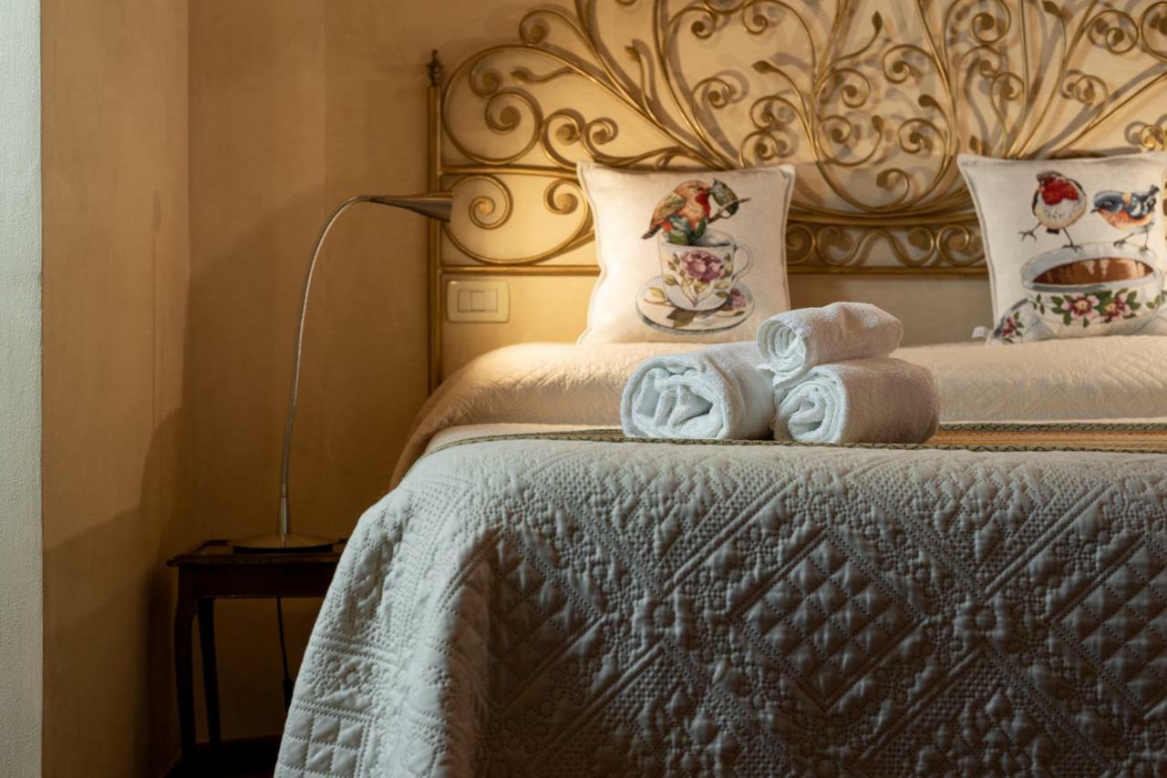 La Tosca Rooms Лукка Екстер'єр фото