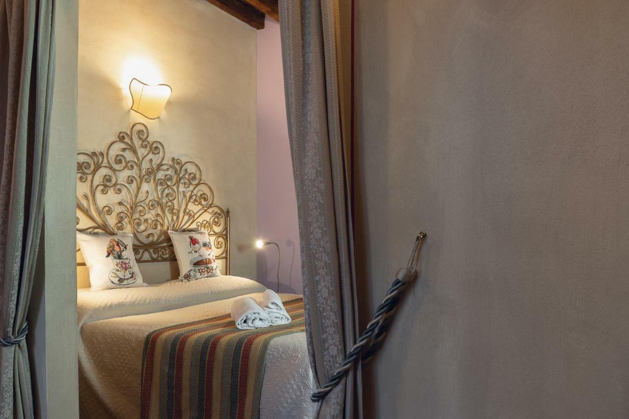 La Tosca Rooms Лукка Екстер'єр фото