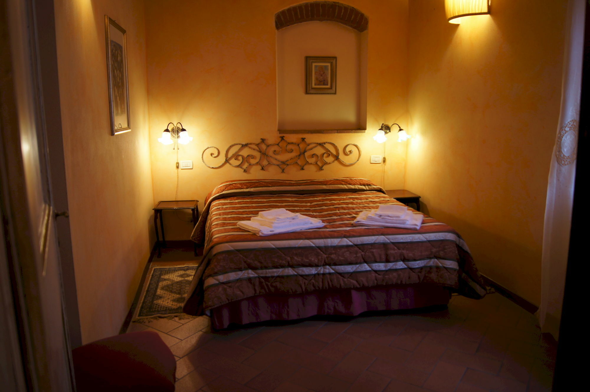 La Tosca Rooms Лукка Екстер'єр фото