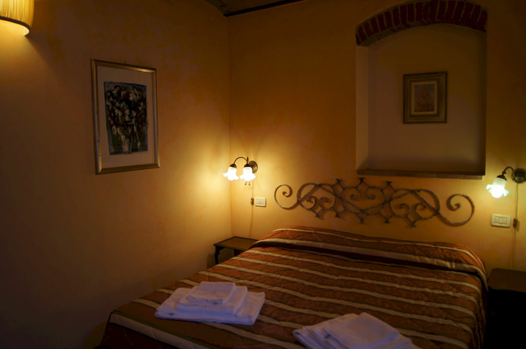 La Tosca Rooms Лукка Екстер'єр фото